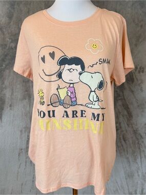 Peanuts Snoopy You Are My Sunshine Women's Size Small T-Shirt Peach